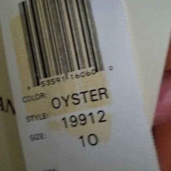 Fattaneh Bahari  Oyster Color Sheath Dress with Matching Short Sleeve Jacket - Picture 3 of 4